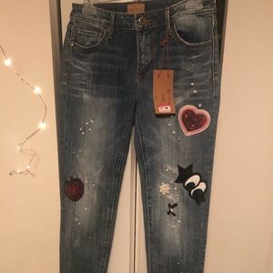 Women’s Jeans